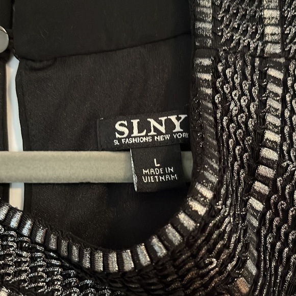 SLNY Sleeveless Black and Silver Dress - Picture 2 of 3